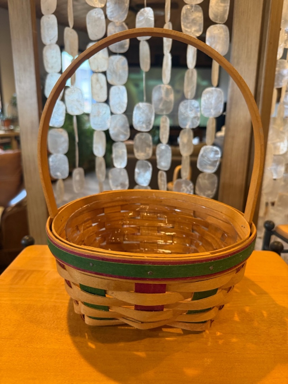 Longaberger 1999 Easter basket with protector